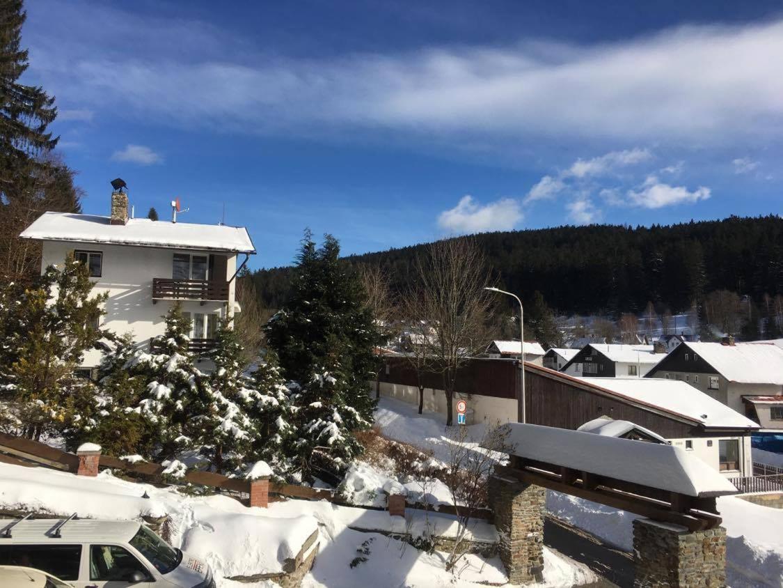 Pension St. Moritz Zelezna Ruda Exterior photo