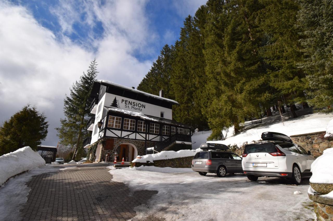 Pension St. Moritz Zelezna Ruda Exterior photo